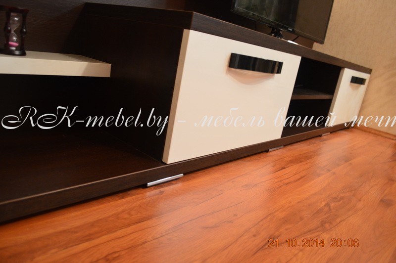 Тумба под телевизор фото №1