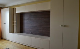 Горка для гостиной фото №3