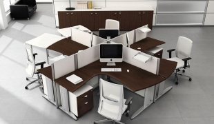 Офисная мебель для четырех человек